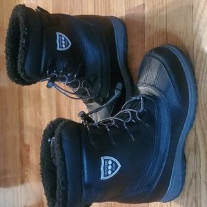 Boys Khombu snow boots